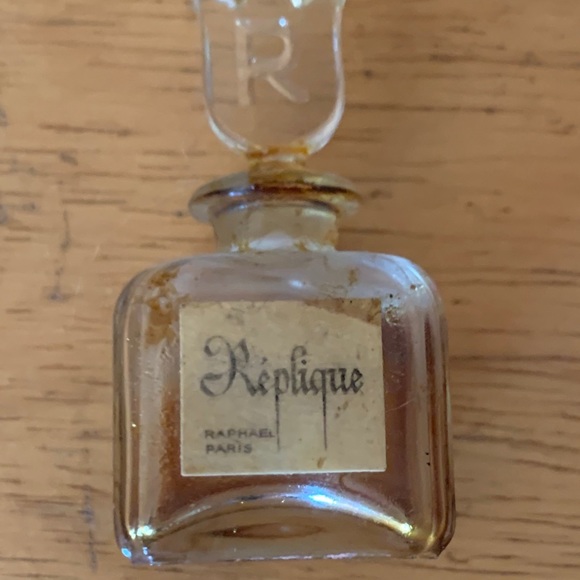 Replique micro mini perfume bottle - Picture 2 of 3